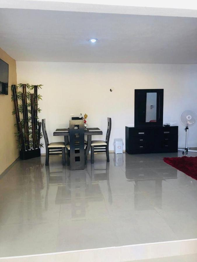 Casa Lili 2: Luxurious/Amplio/Hot Water/Economic/Wifi/Tv Daire Valladolid  Dış mekan fotoğraf