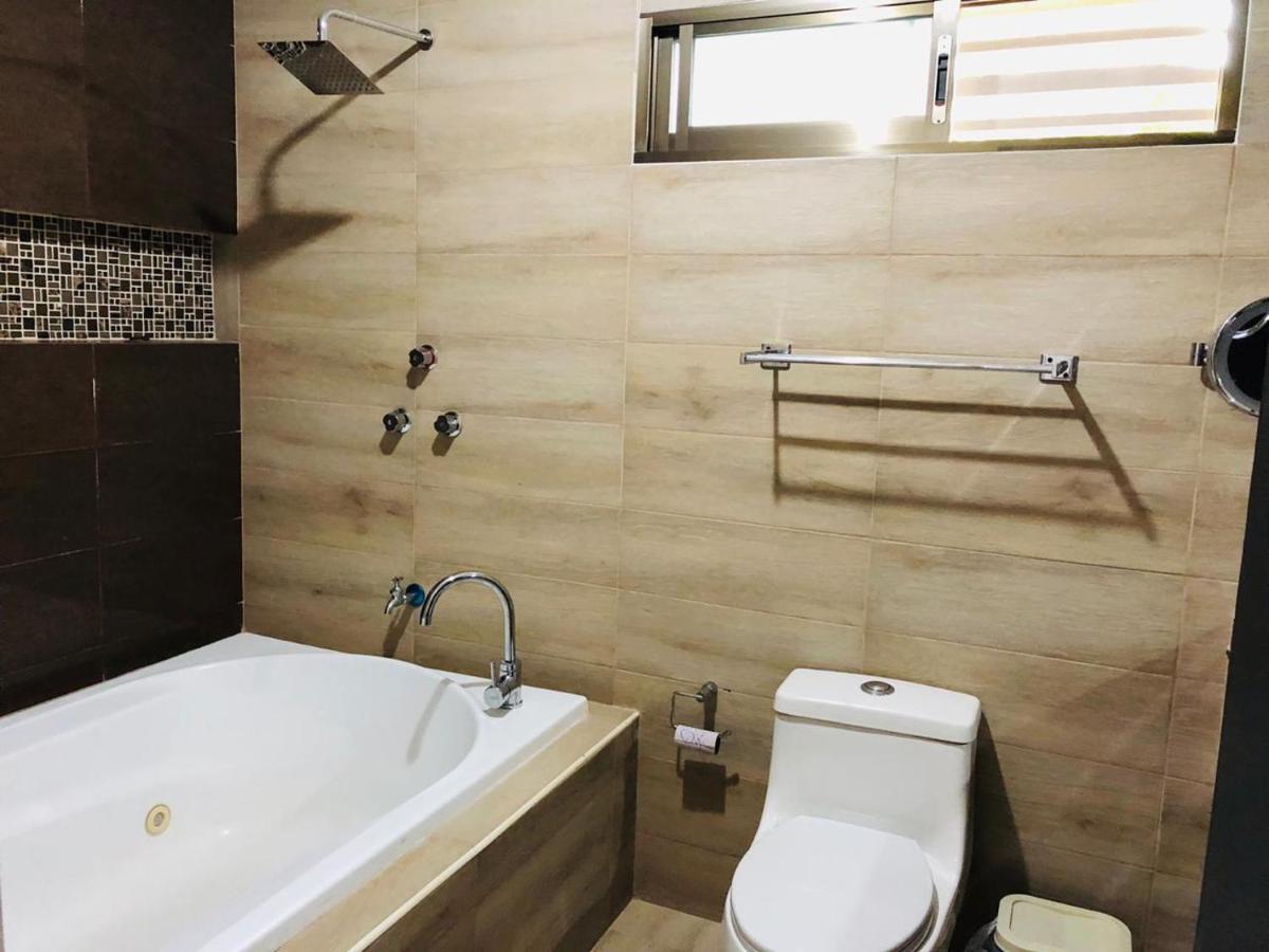 Casa Lili 2: Luxurious/Amplio/Hot Water/Economic/Wifi/Tv Daire Valladolid  Dış mekan fotoğraf