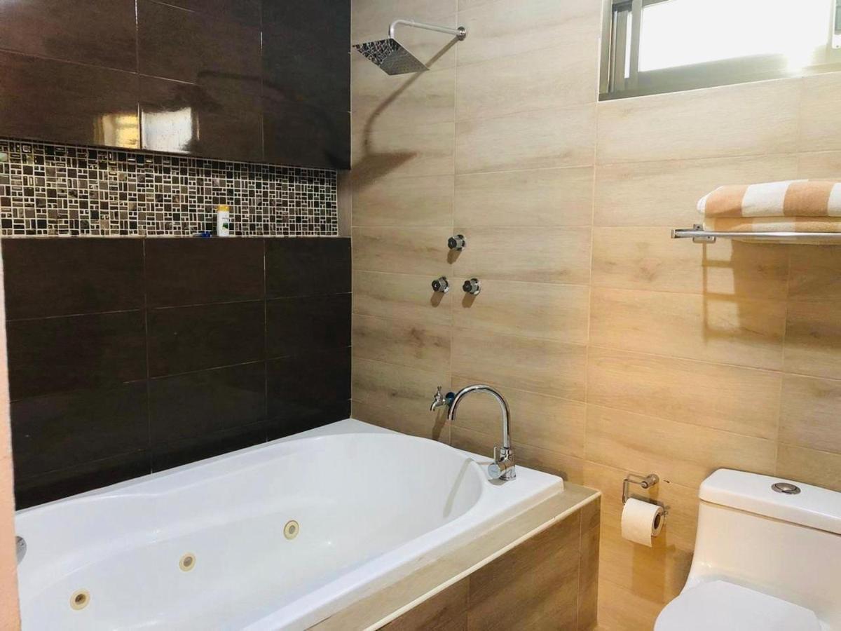 Casa Lili 2: Luxurious/Amplio/Hot Water/Economic/Wifi/Tv Daire Valladolid  Dış mekan fotoğraf